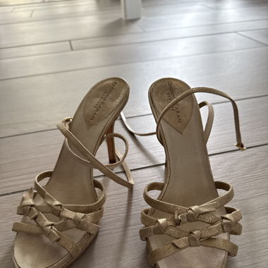 Donna Karan elegant sandal -50%