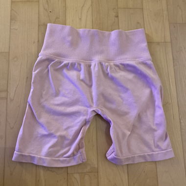 Short rosa