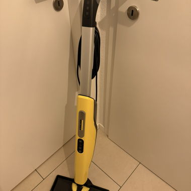 Kärcher Floor Cleaner