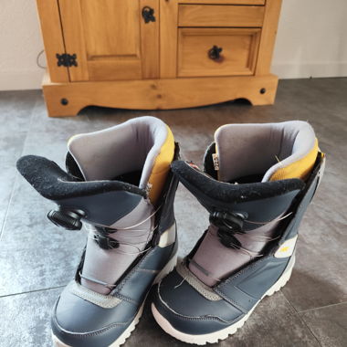 Snowboard Schuhe Gr. 35 1/3