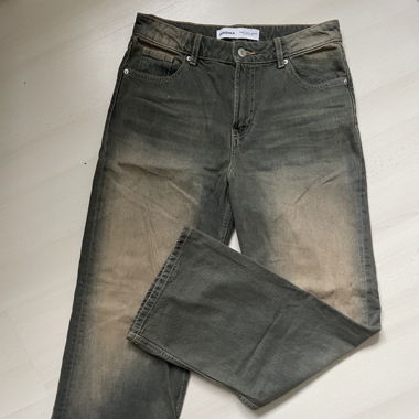 Jeans Bershka effet délavé 