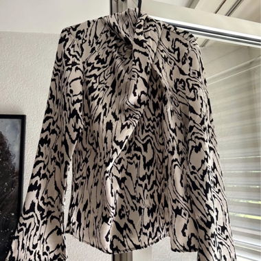 Classy H&M Blouse
