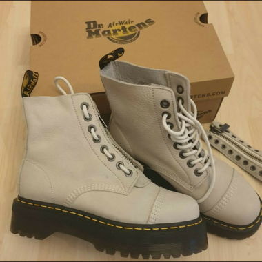 Dr. Martens