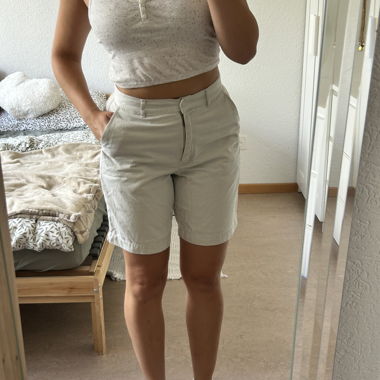 Cremefarbene Shorts