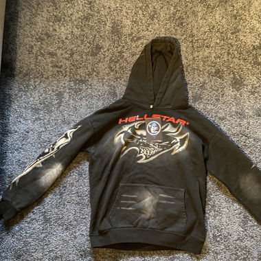 Hellstar airbrush skull hoodie
