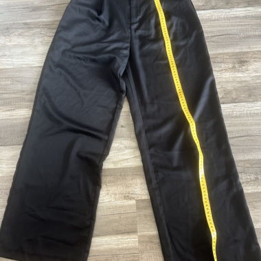 Pontalon noir fin