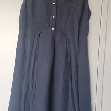 Robe sans manches Manor