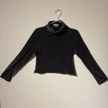 Crop top glitter con maniche lunghe e collo alto