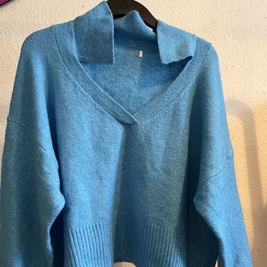 Pull bleu 