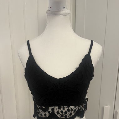 Lace top black