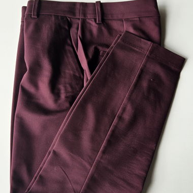 Pantaloni melanzana