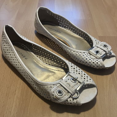 weisse Ballerinas