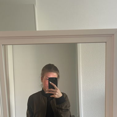 Bomber Jacke