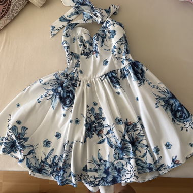 Robe à col en bande avec attache - Zara