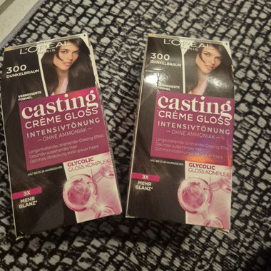 L'Oreal Casting Creme Gloss 300
