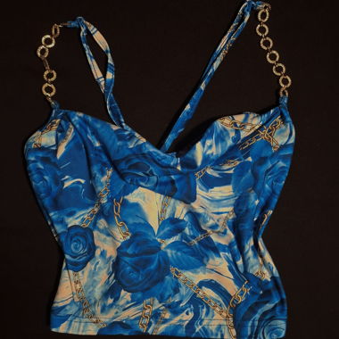 Strappy top with rose print