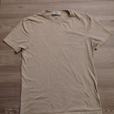 T-Shirt beige COS CONSEGNA GRATUITA