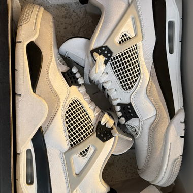 Jordan 4 Military Black