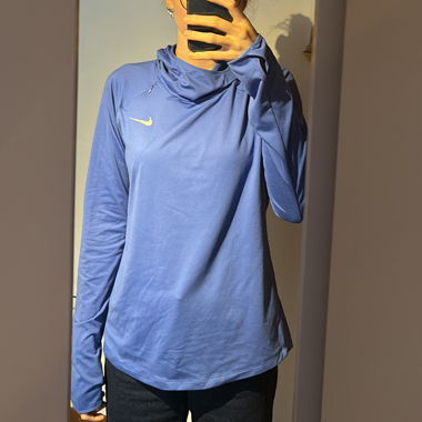 Maglia a maniche lunghe Nike Dri-FIT con cappuccio