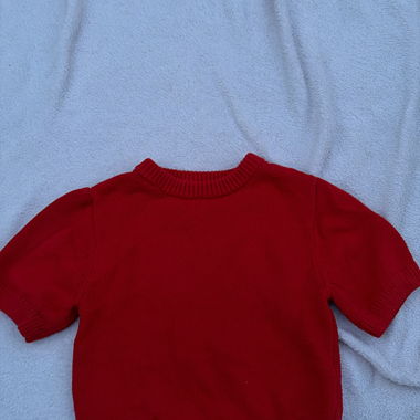 Top rosso spesso