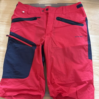 46NORD Red/Navy Shorts