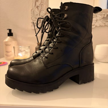 Bottes