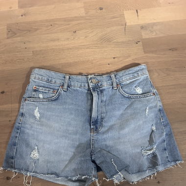 Zerrissene Hotpants
