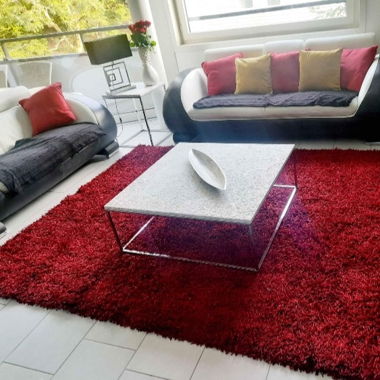 Tapis rouge poils longs 200 X 280 cm