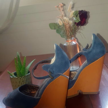 Chaussures à talons compensés