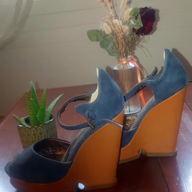 Chaussures à talons compensés