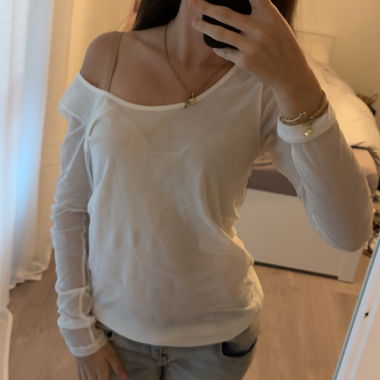 haut transparent blanc 