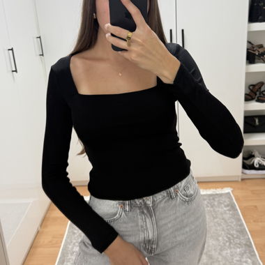 Leichter schwarzer Pullover - Grösse S