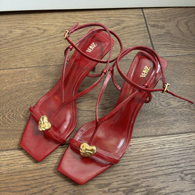Sandales à talons 