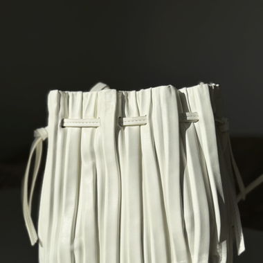 ZARA Umhängetasche off-white wie neu 