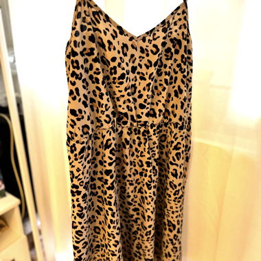 Robe motif léopard 