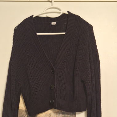 Black Cardigan 