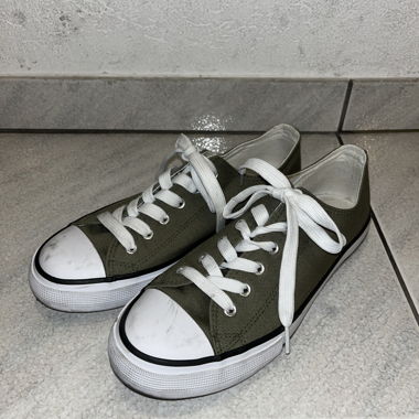 All star similar shoes 