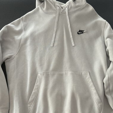 Pull Nike blanc 