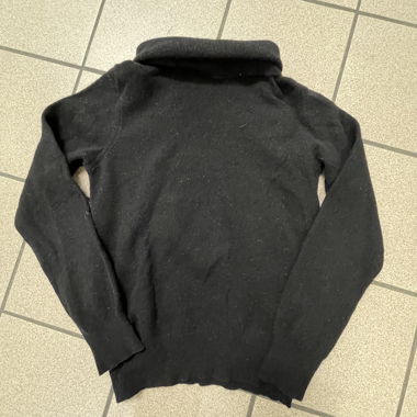 Pull à col roulé noir