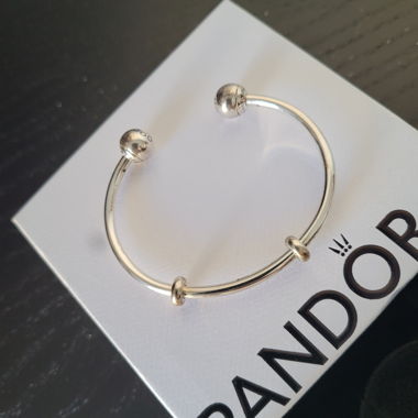 Starres Pandora-Armband aus Silber