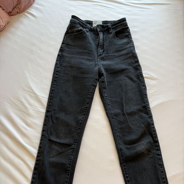 schwarze Abrand Jeans