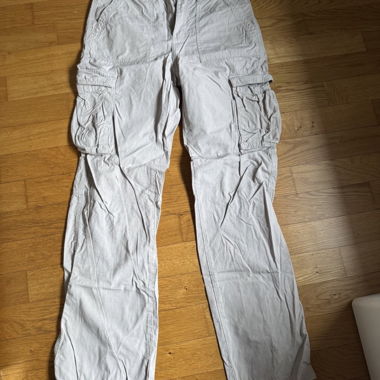 Pantaloni cargo Bershka dritti beige, Taglia 36