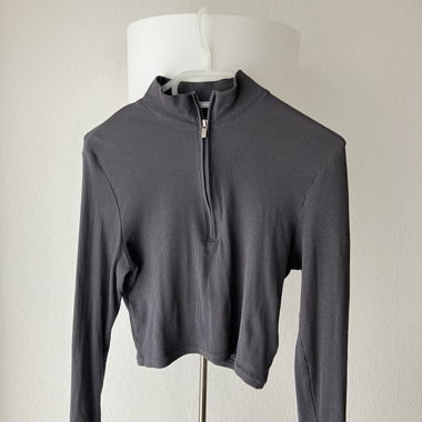 Grau-lila, geripptes Langarmtop
