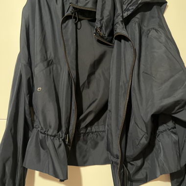 Schwarze leichte Jacke