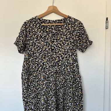 Cute flower power Dress