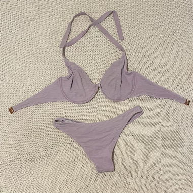 Maillot de bain - poitrine généreuse 