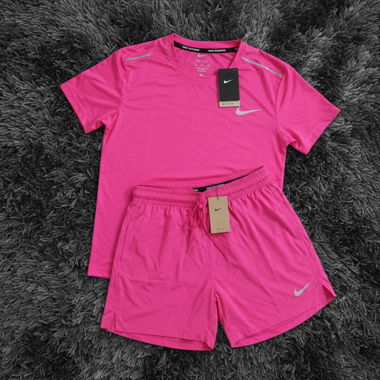 Rosa Nike Running-Set