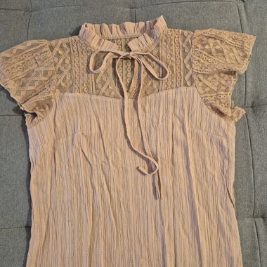Lace Blouse XS