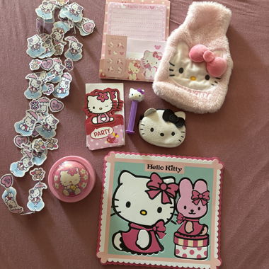 Set de décoration Hello Kitty vintage