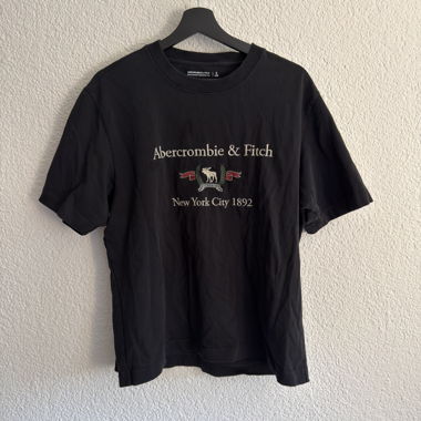 T-shirt Abercrombie & Fitch